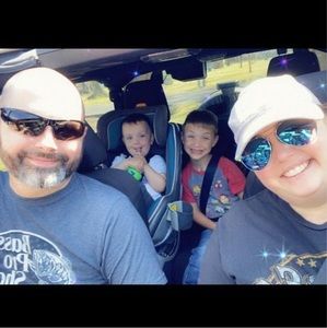 Meet your Posher, Jennifer